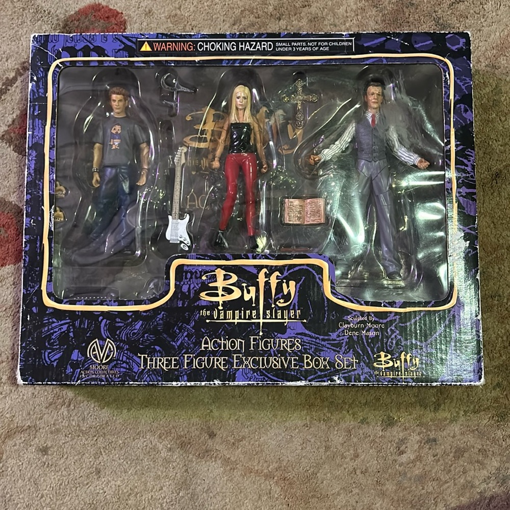 Buffy the Vampire Slayer 3 Figure Exclusive Box Set Moore Action Collectibles.